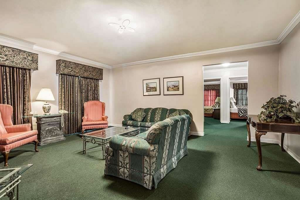 Classic 52 Room Hotel For Sale in Central Florida $4,400,000