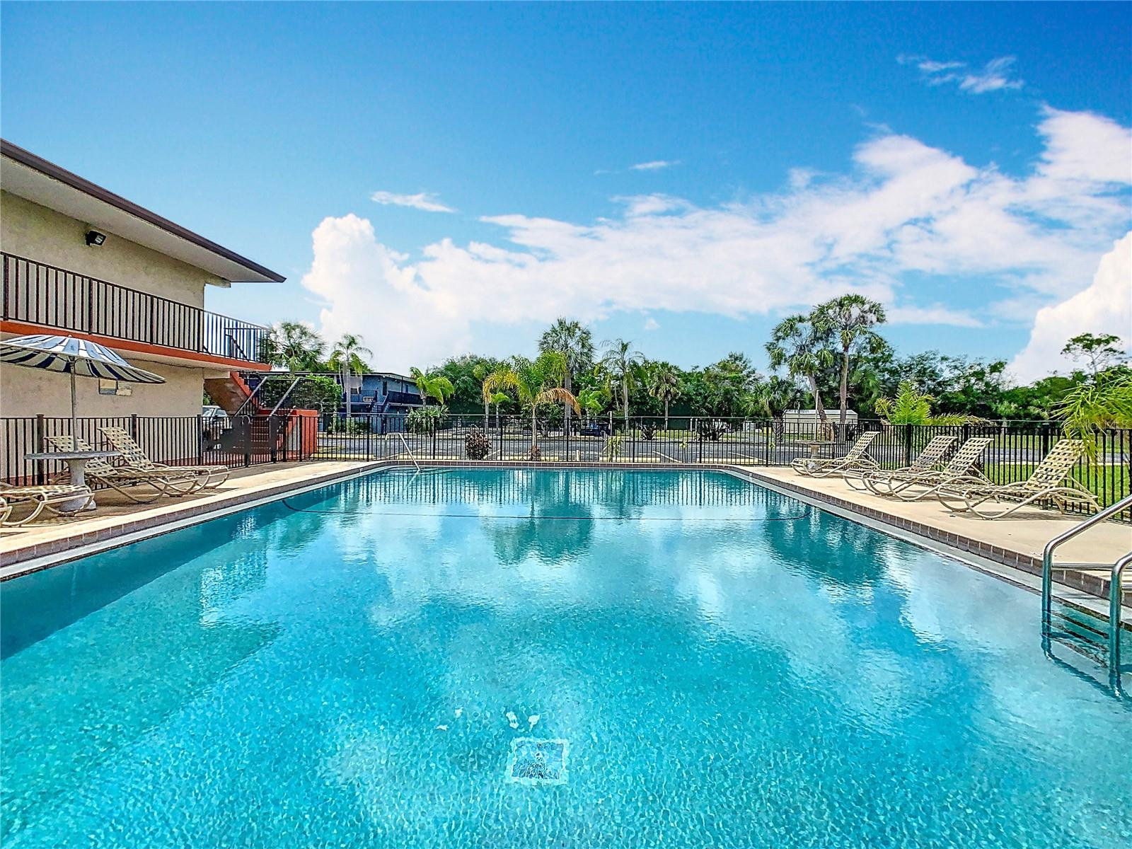 49 Room Motel For Sale in Kissimmee, FL near Disney $3,500,000