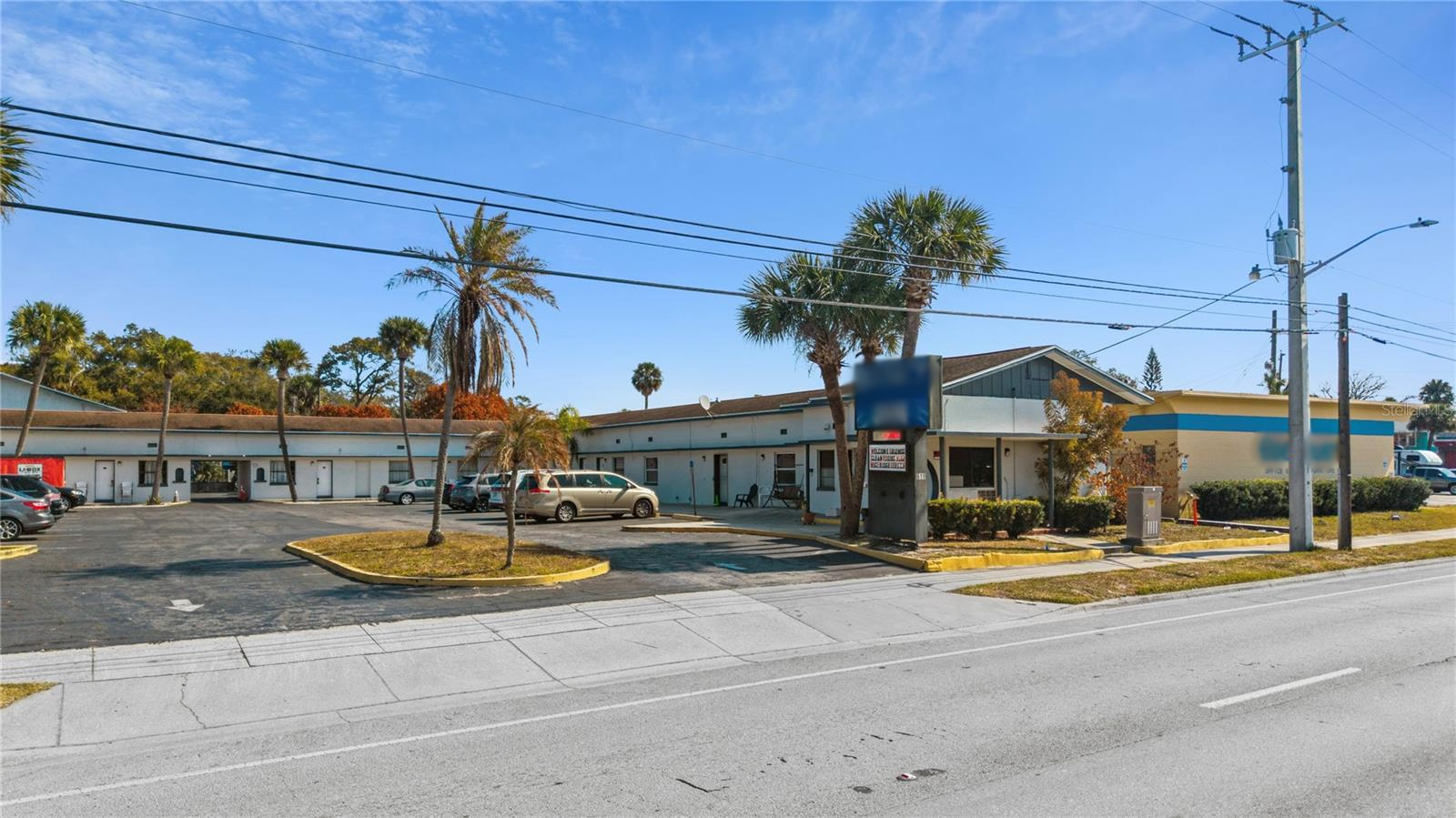 23 Room Motel For Sale in Daytona Beach, FL $2,600,000