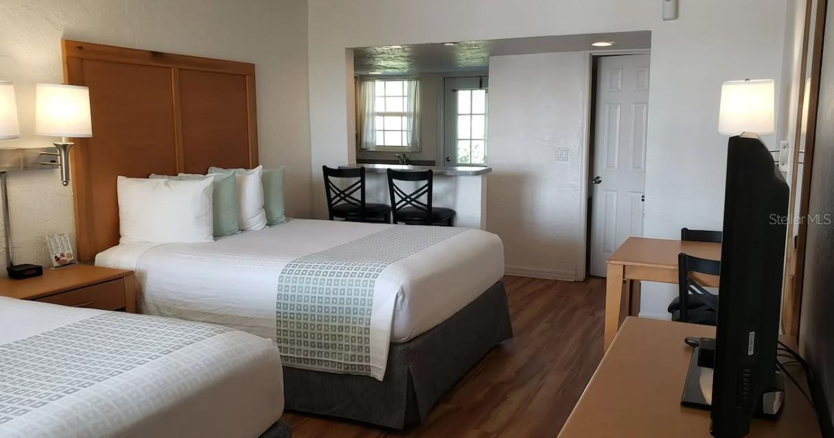16 Unit Motel For Sale - Daytona Beach, FL - across street from the beach - $2,100,000