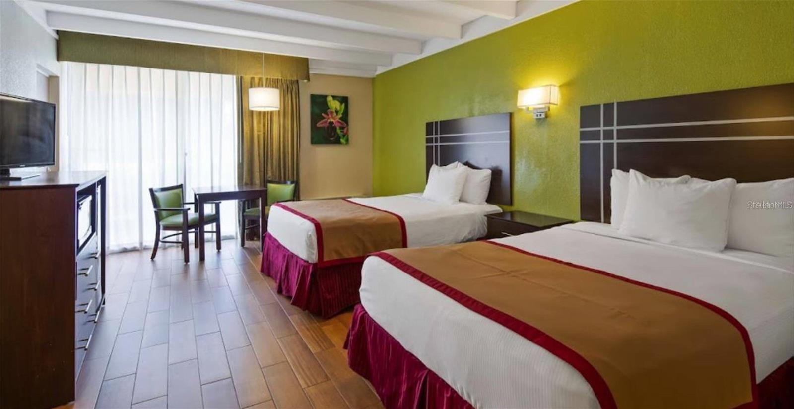 107 Room Hotel For Sale in Orlando, FL  $8,500,000 